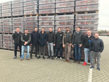 Op werkbezoek bij de Nibra dakpannen fabriek in Ammensleben Op werkbezoek bij de Nibra dakpannen fabriek in Ammensleben