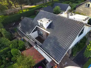 Dakvernieuwing Westerbork - Dakpannen vervangen door de Nelskamp Flachdachpan F-12-U Zuid dakpan