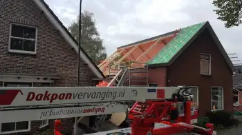 Dakvernieuwing aan de oosterkade in Stadskanaal