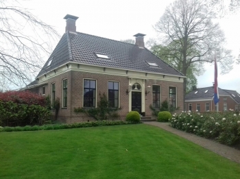 Woning in Zuidbroek voorzien van ZEP zonneceldakpannen Woning in Zuidbroek voorzien van ZEP zonneceldakpannen