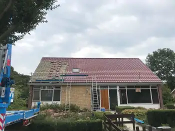 Dakpannen vervangen op woning in Slochteren