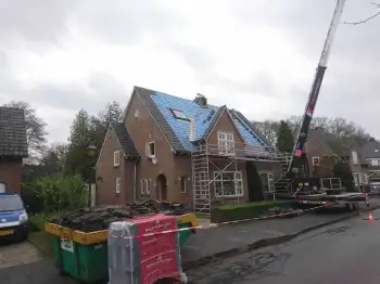 4 woningen in Assen voorzien van nieuwe Koramic vhv dakpannen