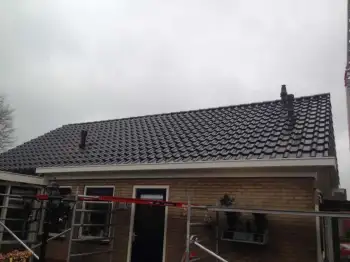 In samenwerking met van den Berg Isolatie uit Borger is ook het dak geïsoleerd.