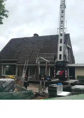 Meedhuizen dakpannen vervangen binnen 2 dagen