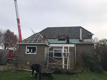 Nieuw weerdinge nieuwe pannen de Madura leikleur en een nieuw dakkapel geplaatst