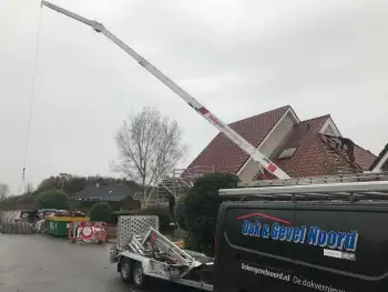 Roben Flandern plus dakpannen leggen in oude pekela