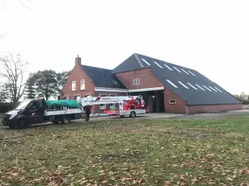 Dakpanvervanging heeft Nelskamp F12U dakpannen gelegd op boerderij in Ter Maars - Groningen