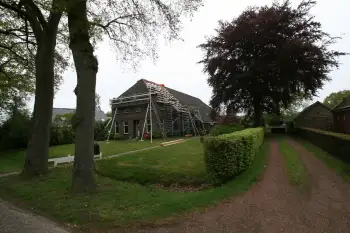 Dak renovatie van boerderij in Gasselternijveen