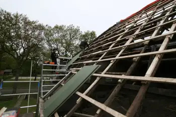 Dak renovatie van boerderij in Gasselternijveen