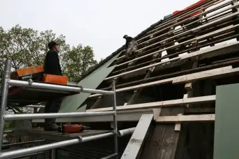 Dak renovatie van boerderij in Gasselternijveen