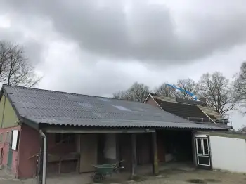 Zevenhuizen de dakpannen van de woning vervangen met Nelskamp H15