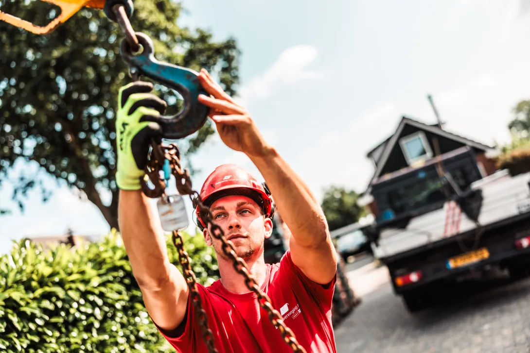 nieuwe dakpannen laten plaatsen